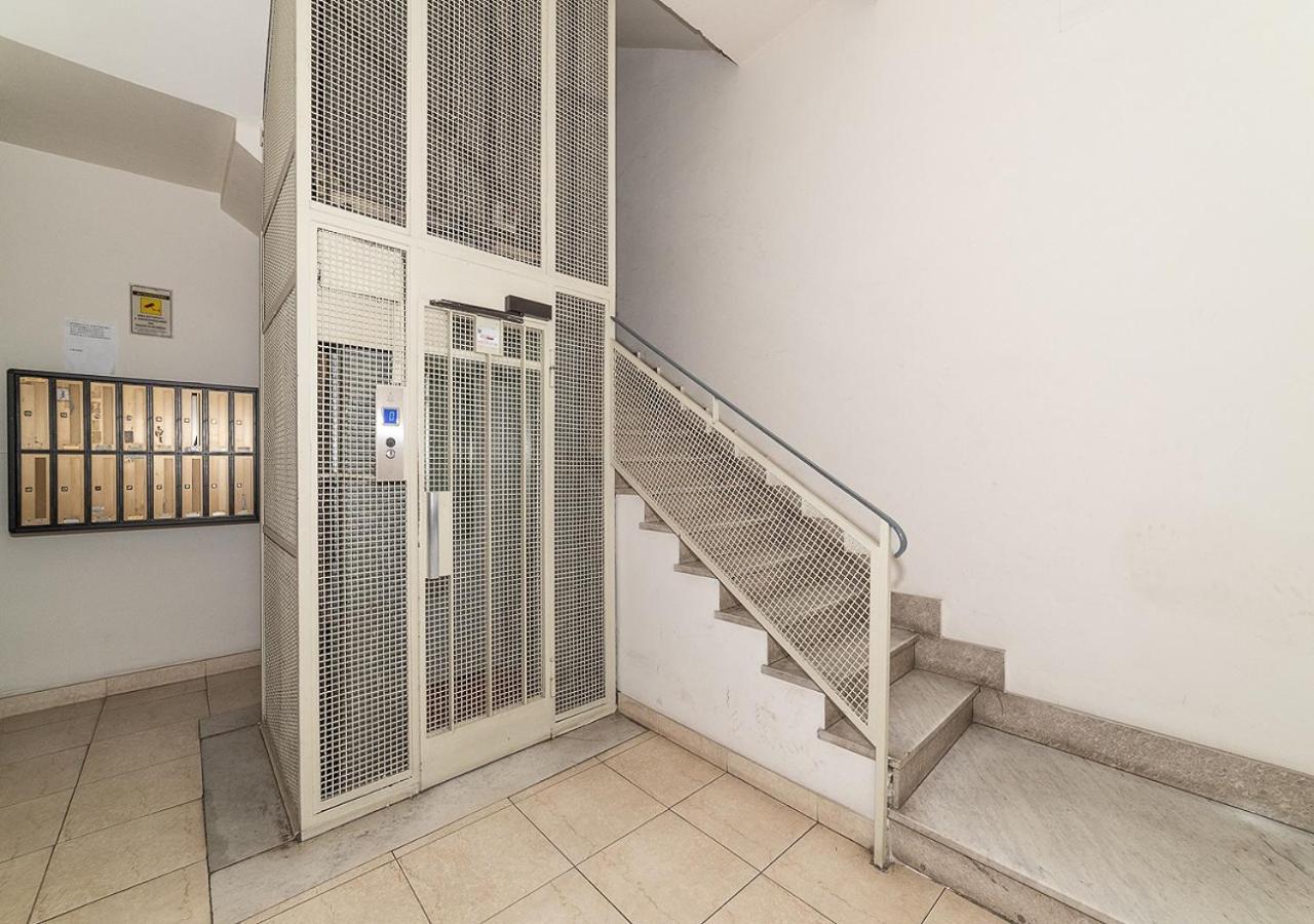 Bed & Breakfast Firenze Катания Екстериор снимка